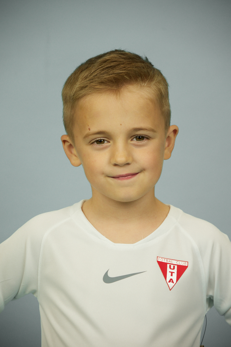 Bluză termică copii UTA Nike alb - Confort sporit la antrenamente