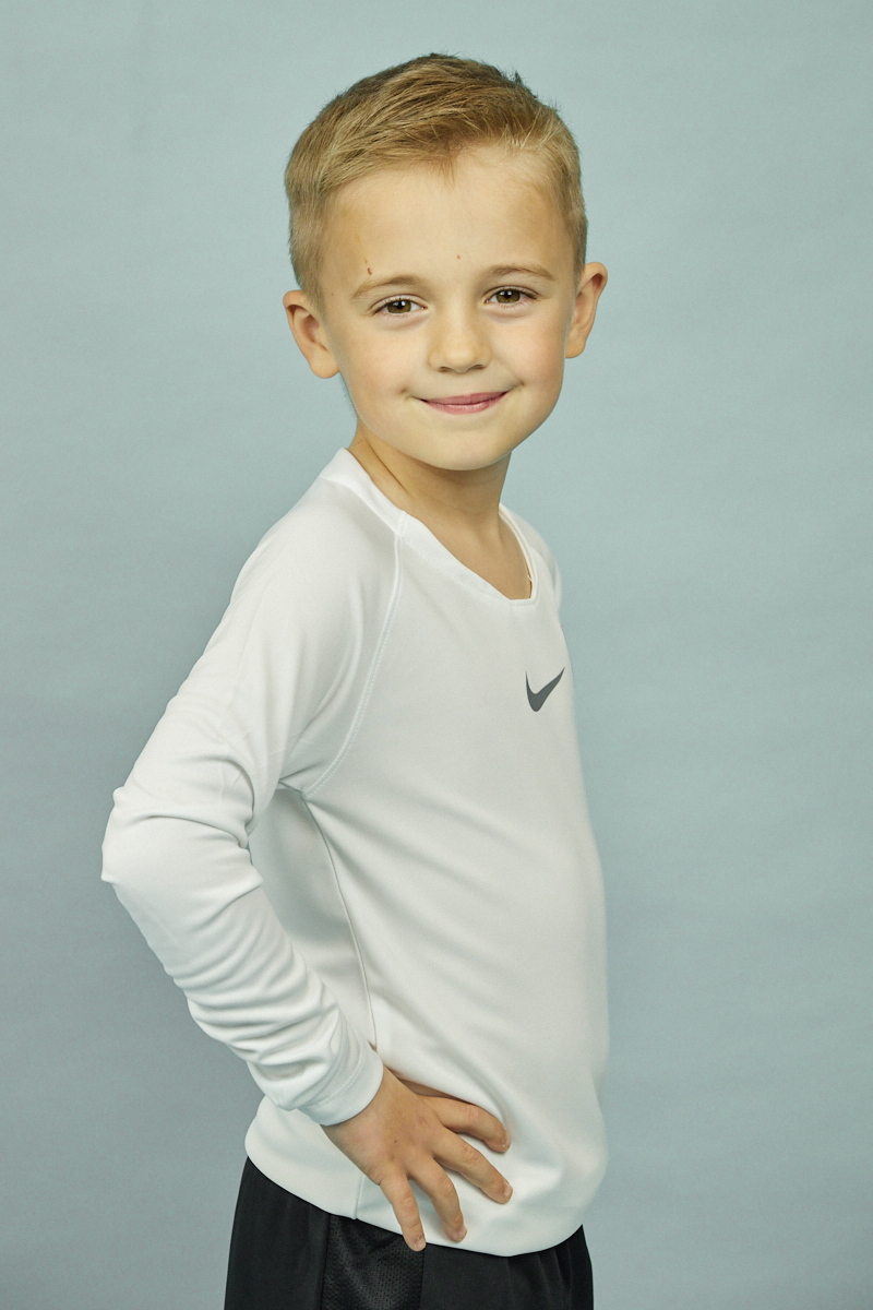Bluză termică copii UTA Nike alb - Confort sporit la antrenamente