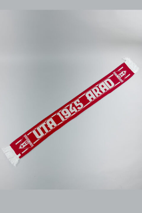 Fular tricotat UTA 1945 roșu alb – model clasic dedicat anului fondării