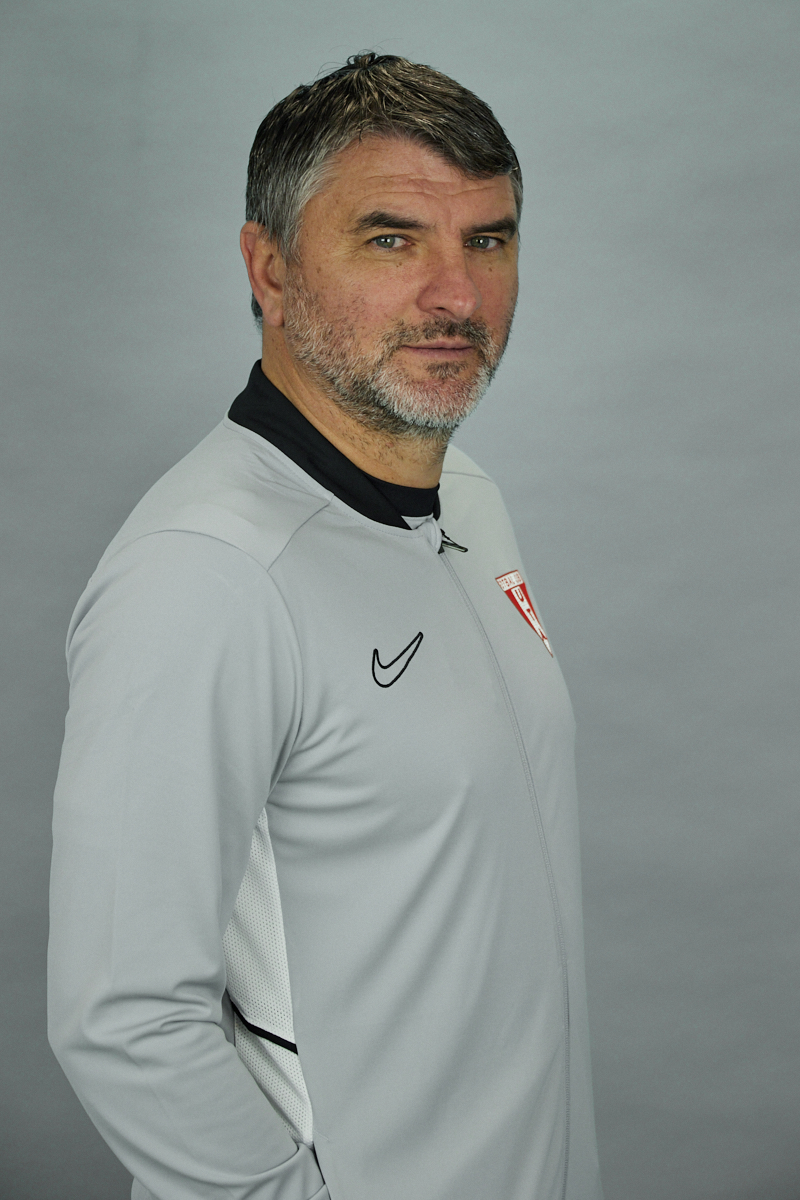 Trening bărbați Nike gri – Colecție oficială UTA Arad