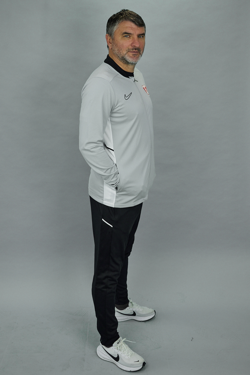 Trening bărbați Nike gri – Colecție oficială UTA Arad