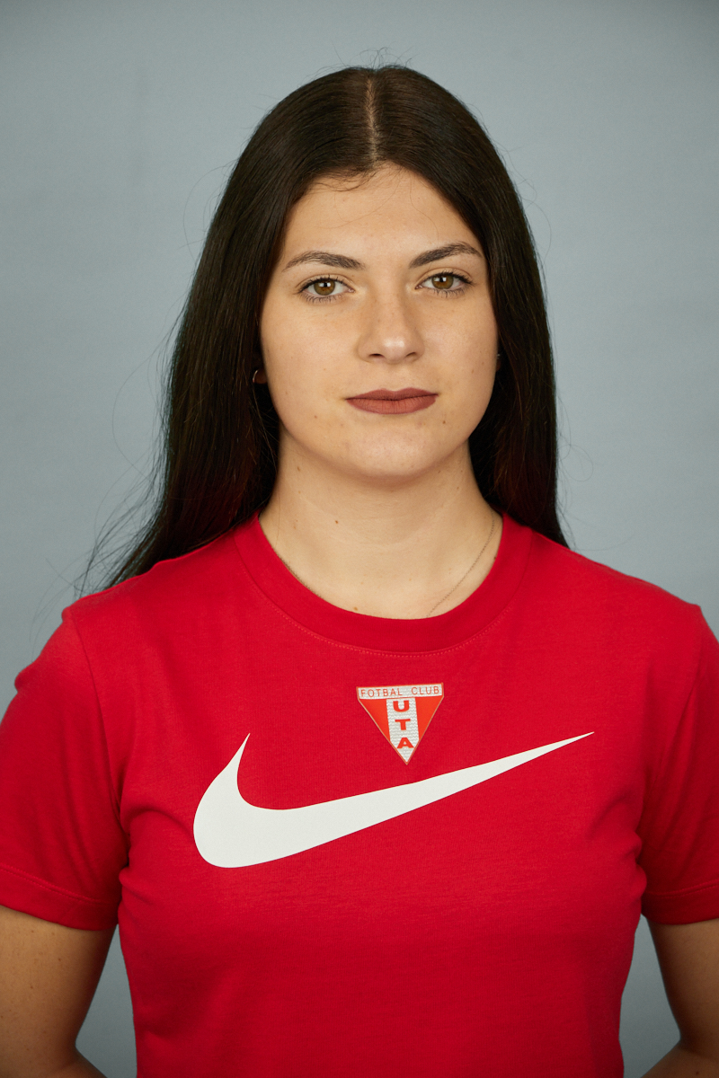 TRICOU TEE UTA FEMEI LOGO NIKE, ROȘU – CONFORT ZILNIC DE LA NIKE1