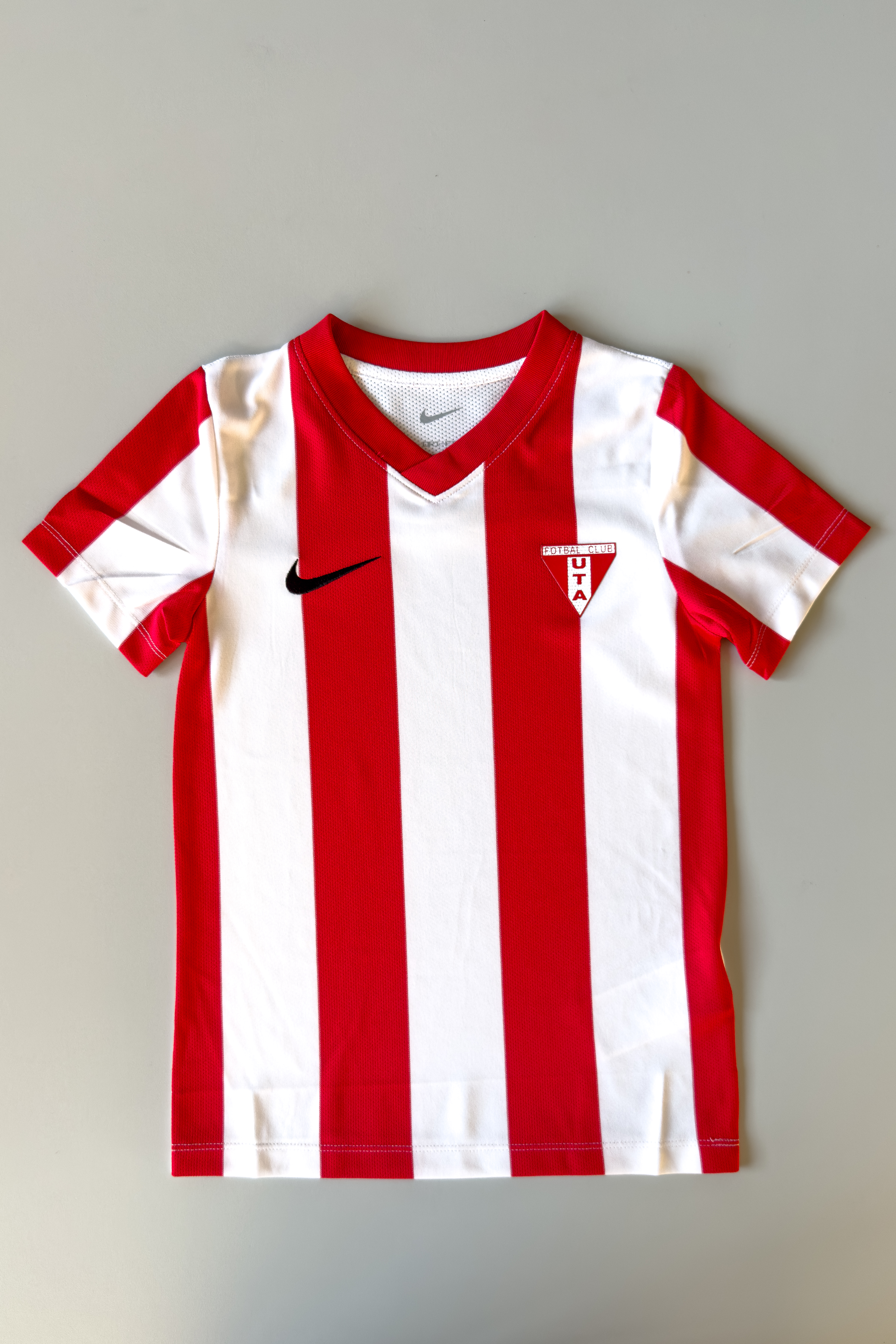 Tricou suporter copii UTA Nike - dungi roșu alb