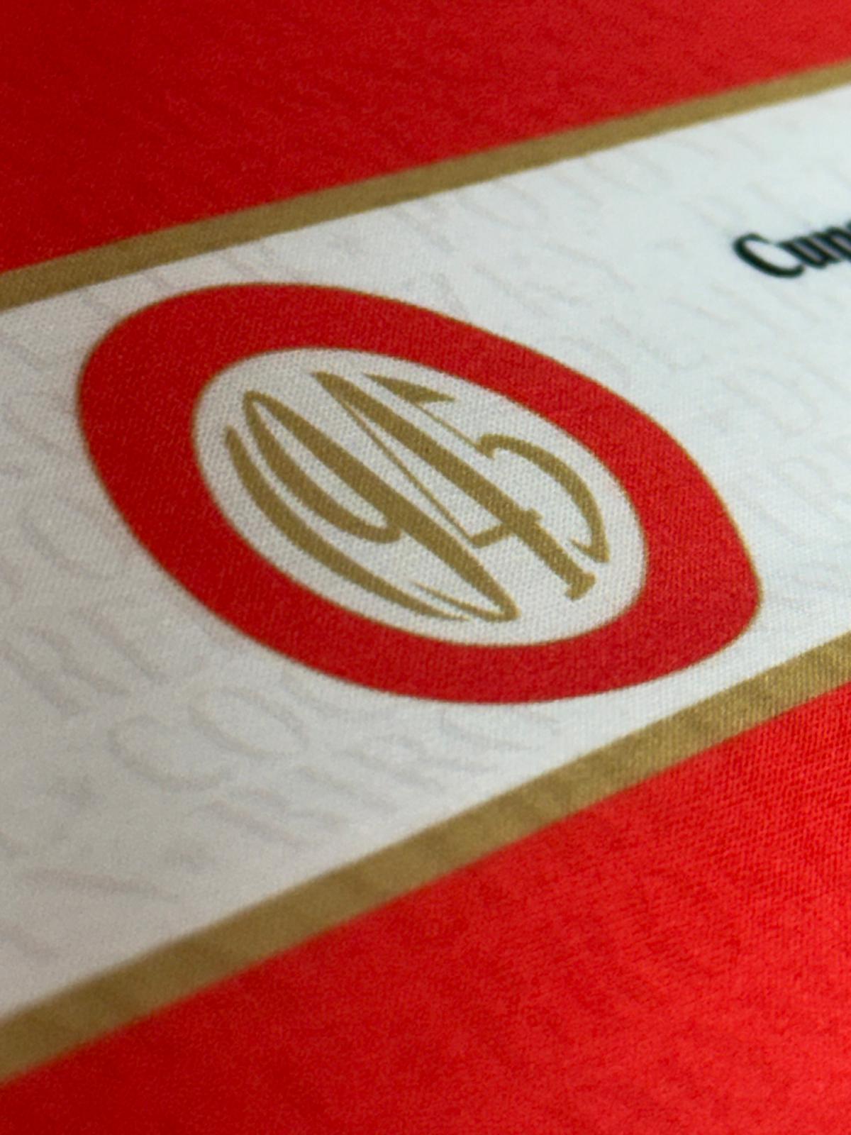 Tricou aniversar UTA - Feyenoord: A Opta Minune a Lumii, ediție specială cu numele eroilor