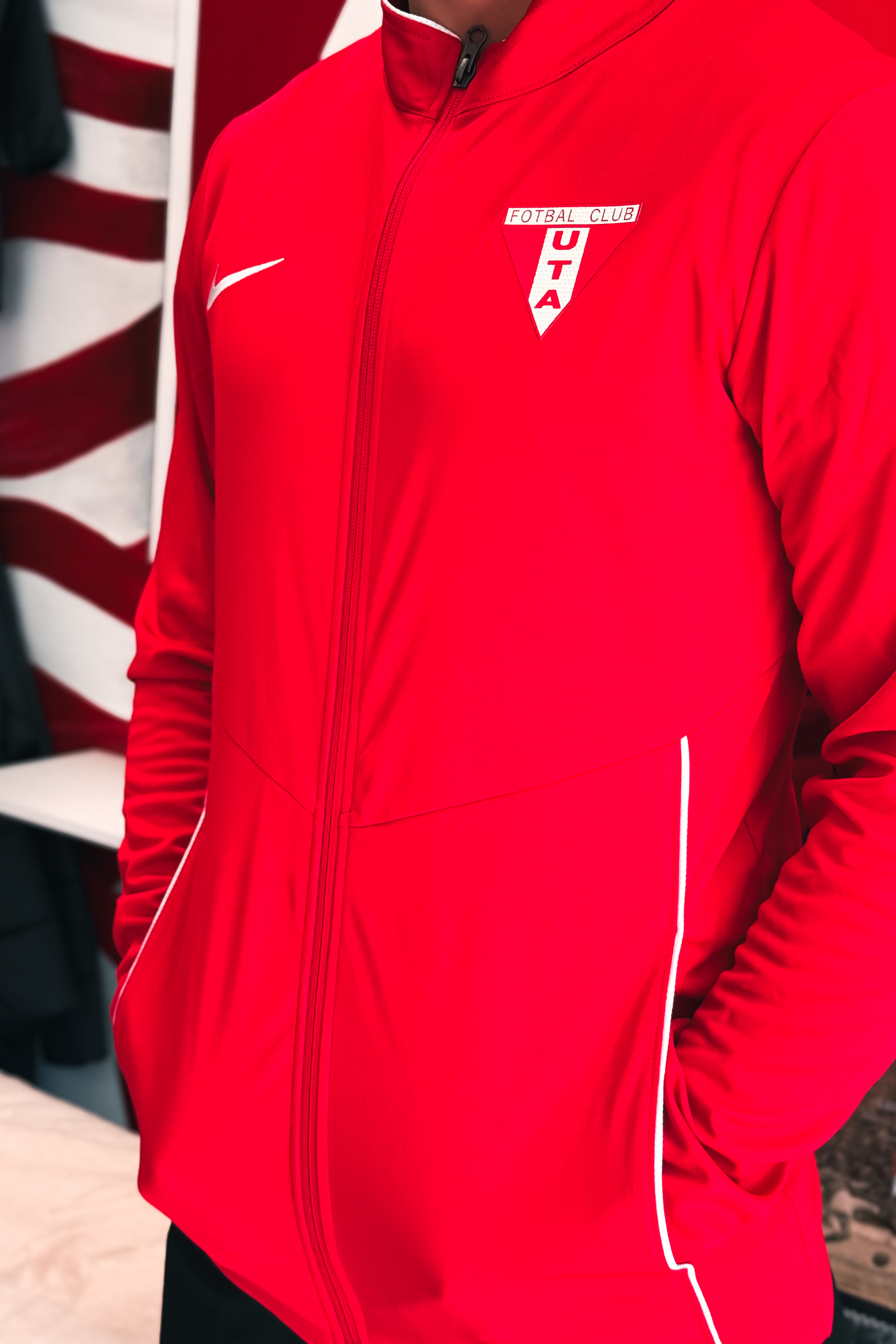 Bluză trening roșu nike UTA - adult